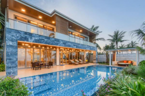 Villa 6 Bedrooms Luxury & Beachfront